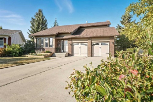 30 Comfort Close, Red Deer, AB - Outdoor