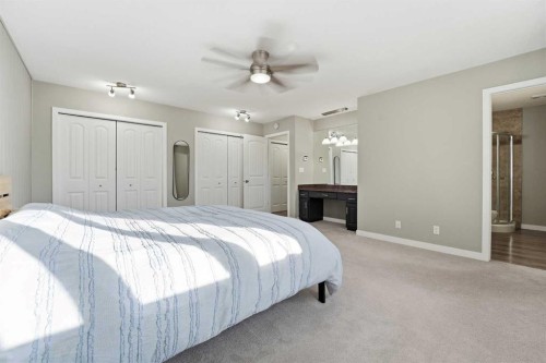 30 Comfort Close, Red Deer, AB - Indoor Photo Showing Bedroom