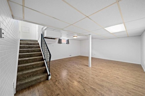 29 Overdown Drive, Red Deer, AB - Indoor
