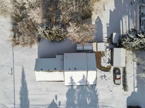 4802 51 Avenue, Strome, AB - Outdoor