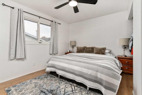 6603 Marler Dr, Camrose, AB - Indoor Photo Showing Bedroom