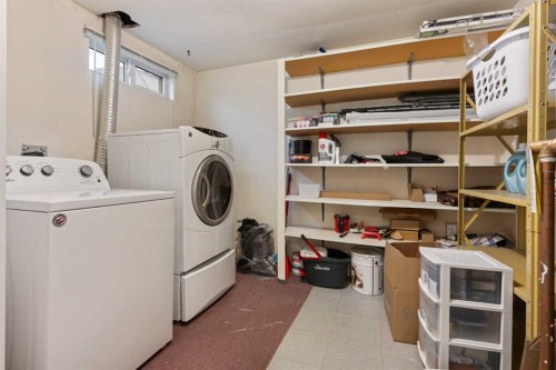6603 Marler Dr, Camrose, AB - Indoor Photo Showing Laundry Room