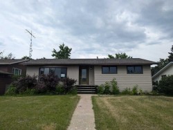3 Meadowlark Drive  Sedgewick, AB T0B 4C0