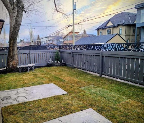 1933 25 Street Sw, Calgary, AB - Outdoor