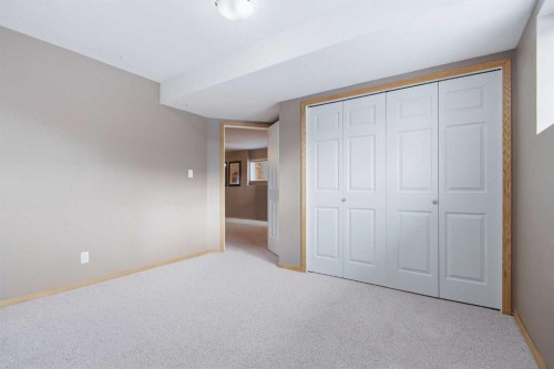 256 Deschner Close, Red Deer, AB - Indoor Photo Showing Other Room