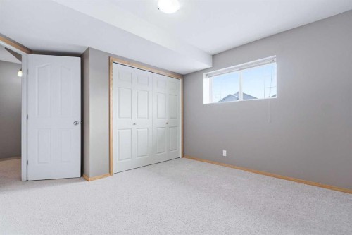 256 Deschner Close, Red Deer, AB - Indoor Photo Showing Other Room
