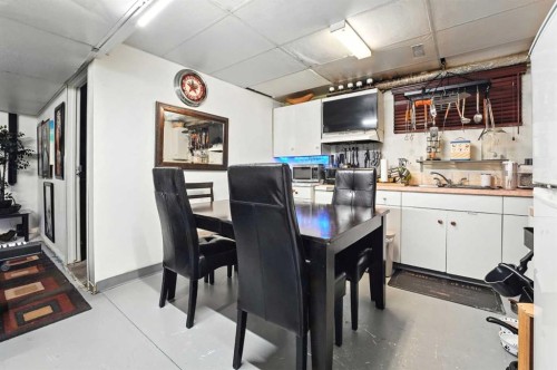 6349 58 Avenue, Red Deer, AB - Indoor