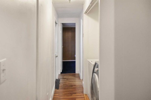 4-4504 41 Street, Camrose, AB 