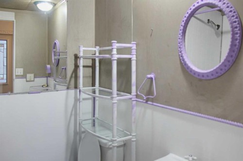 4-4504 41 Street, Camrose, AB 