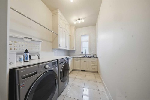 24 Sagewood Close, Red Deer, AB - Indoor Photo Showing Laundry Room