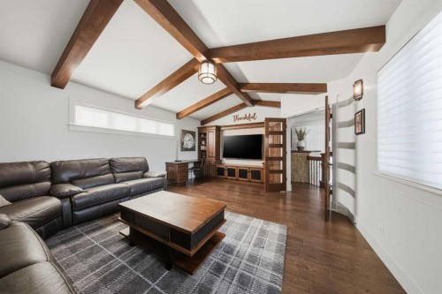 24 Sagewood Close, Red Deer, AB - Indoor Photo Showing Living Room