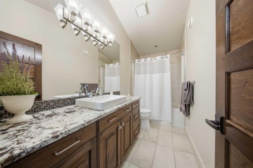 24 Sagewood Close, Red Deer, AB - Indoor Photo Showing Bathroom