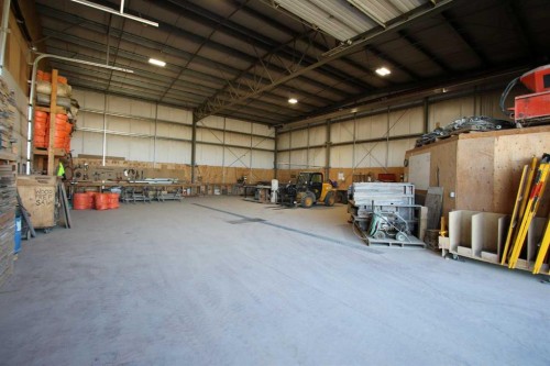 175 Pine Street, Rural Red Deer County, AB 