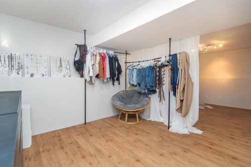 123 Bowman Circle, Sylvan Lake, AB - Indoor