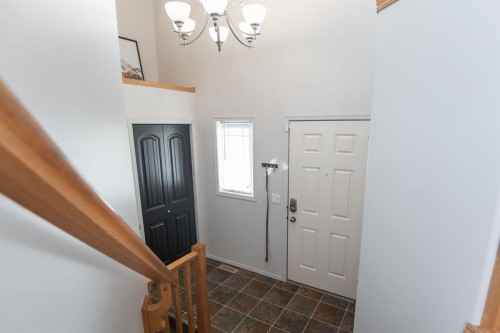 123 Bowman Circle, Sylvan Lake, AB - Indoor Photo Showing Other Room