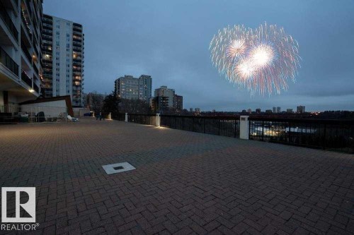 1012-11307 99 Avenue Nw, Edmonton, AB - Outdoor