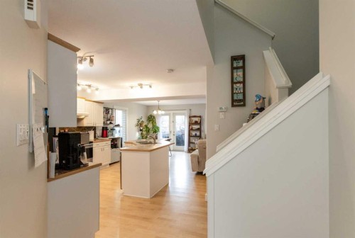 5032 47 Street, Sylvan Lake, AB - Indoor Photo Showing Other Room