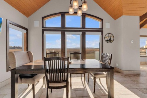 28012 Township Road 394, Rural Lacombe County, AB - Indoor Photo Showing Dining Room