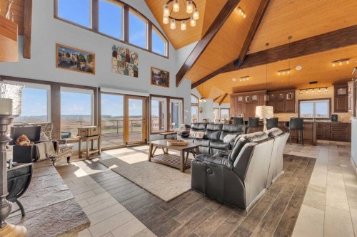 28012 Township Road 394, Rural Lacombe County, AB - Indoor