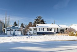 5218 Lawton Avenue  Blackfalds, AB T0M 0J0