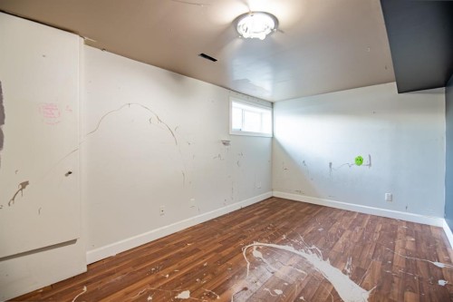 30-Kanten Close Close, Red Deer, AB - Indoor Photo Showing Other Room