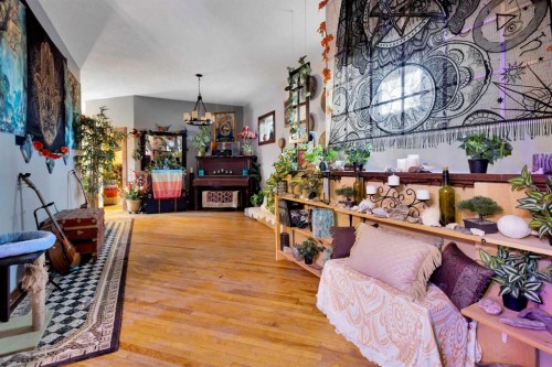 4824 50 Street, Clive, AB - Indoor Photo Showing Other Room