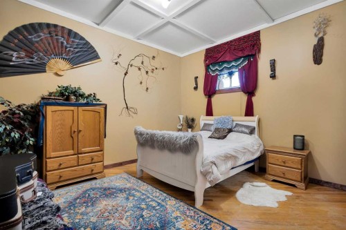 4824 50 Street, Clive, AB - Indoor Photo Showing Bedroom
