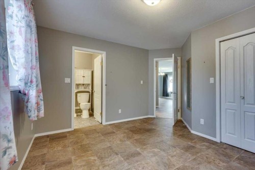 6110 38 Avenue, Stettler, AB - Indoor Photo Showing Other Room