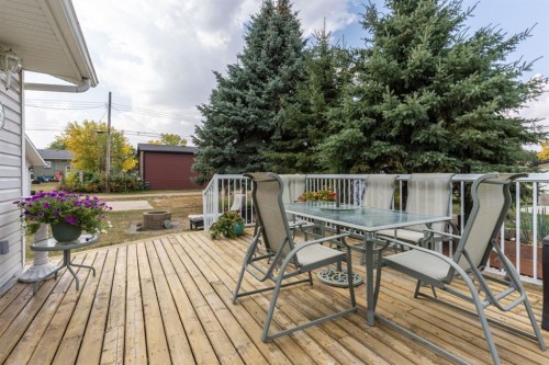 4825 51 St, Sedgewick, AB - Outdoor With Deck Patio Veranda