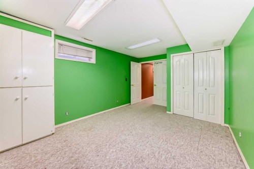 135 Kemp Avenue, Red Deer, AB - Indoor