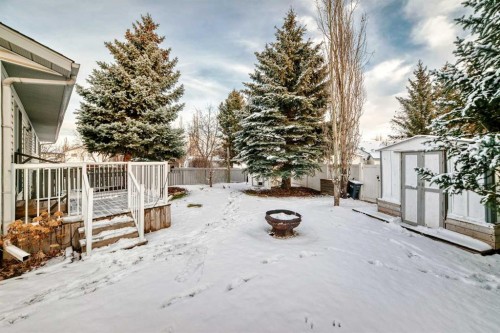 135 Kemp Avenue, Red Deer, AB - Outdoor