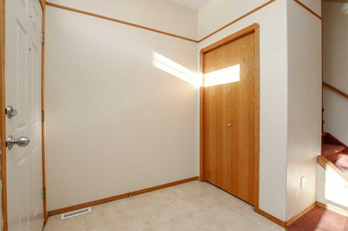 25 Adams Close, Red Deer, AB - Indoor Photo Showing Other Room