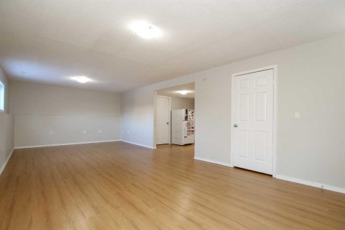 72 Ironstone Drive, Red Deer, AB - Indoor Photo Showing Other Room