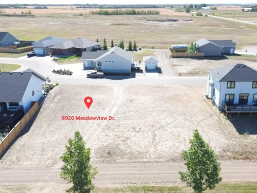 6920 Meadowview Drive, Stettler, AB 
