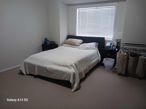 72 Arthur Close, Red Deer, AB - Indoor Photo Showing Bedroom