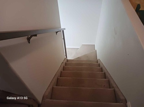 72 Arthur Close, Red Deer, AB - Indoor Photo Showing Other Room