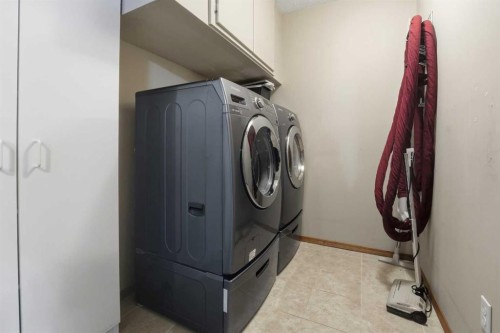 24D-32 Daines Avenue, Red Deer, AB - Indoor Photo Showing Laundry Room