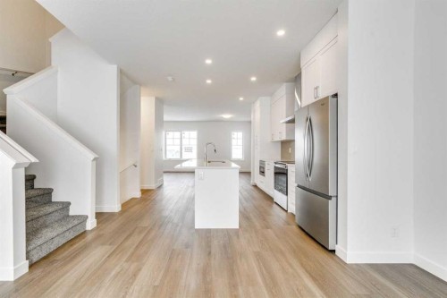 1123 Fowler Road Sw, Airdrie, AB - Indoor