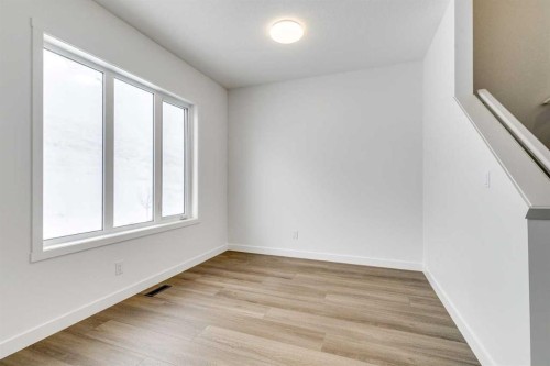 1123 Fowler Road Sw, Airdrie, AB - Indoor Photo Showing Other Room