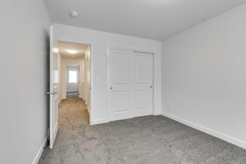 1123 Fowler Road Sw, Airdrie, AB - Indoor Photo Showing Other Room