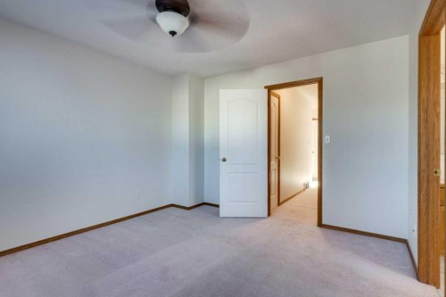 16 Lawrence Crescent, Red Deer, AB - Indoor Photo Showing Other Room