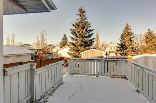 16 Lawrence Crescent, Red Deer, AB - Outdoor