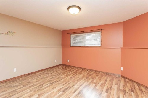 12 Irving Crescent, Red Deer, AB - Indoor Photo Showing Other Room