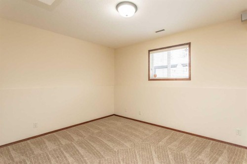 12 Irving Crescent, Red Deer, AB - Indoor Photo Showing Other Room