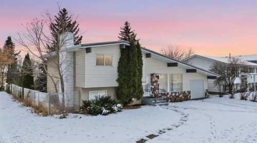 6121 Hamilton Drive, Red Deer, AB - Outdoor