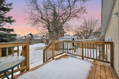 6121 Hamilton Drive, Red Deer, AB - Outdoor With Deck Patio Veranda