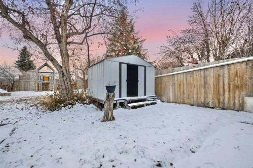 6121 Hamilton Drive, Red Deer, AB - Outdoor