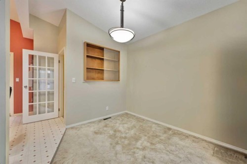 6121 Hamilton Drive, Red Deer, AB - Indoor Photo Showing Other Room