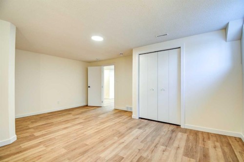 58 Wright Avenue, Red Deer, AB - Indoor Photo Showing Other Room