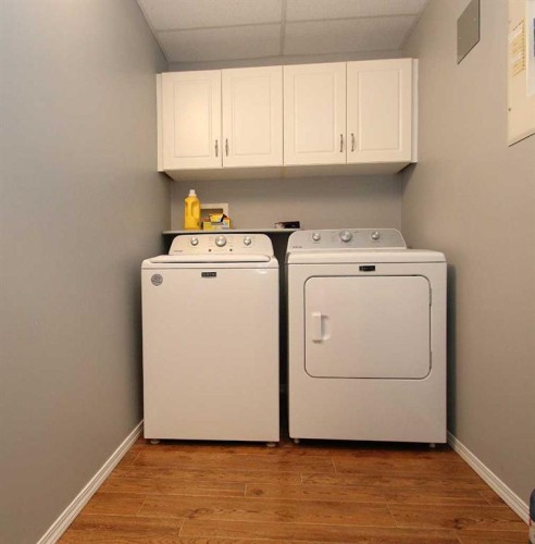 203-4512 52 Avenue, Red Deer, AB - Indoor Photo Showing Laundry Room